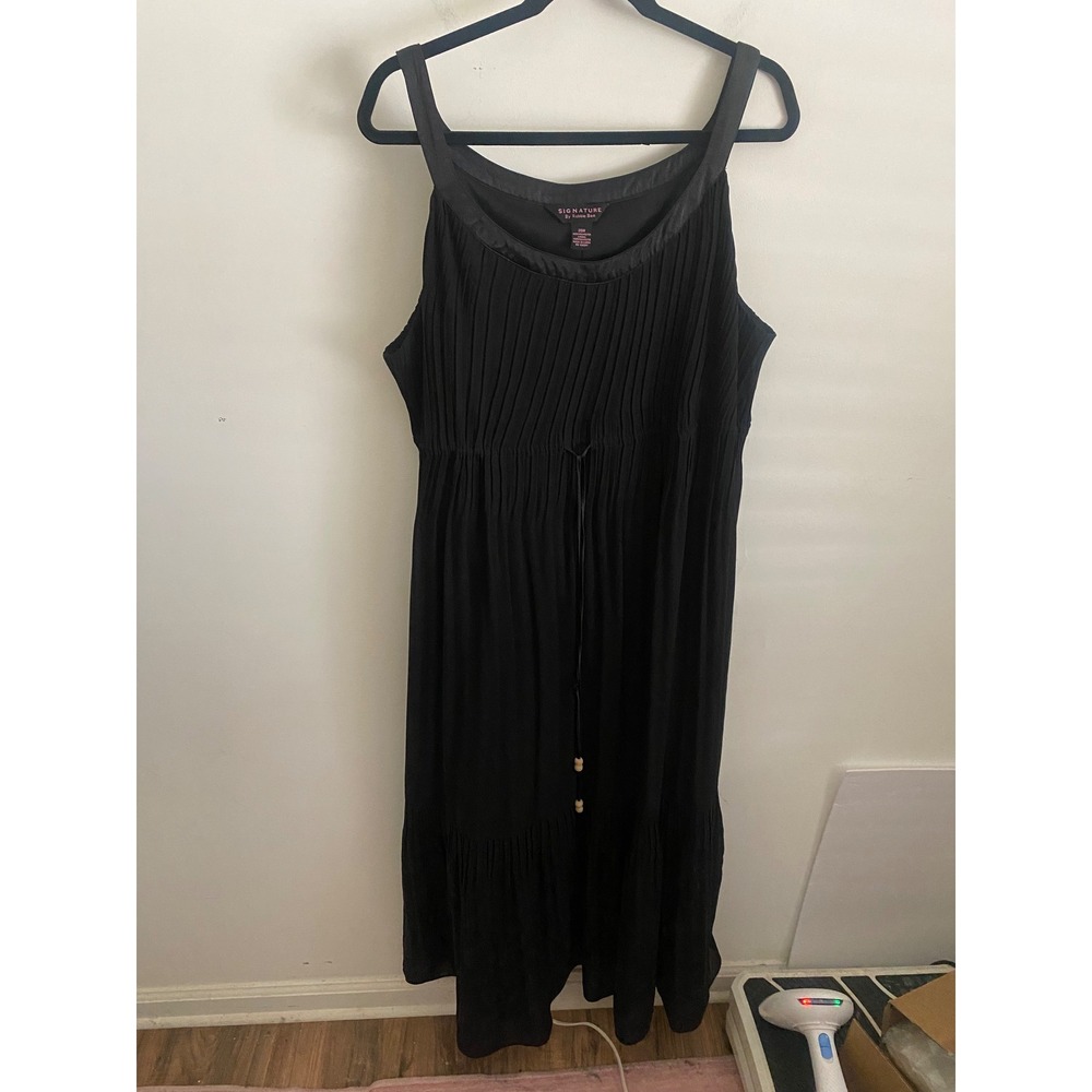 Black Pleated Midi Dress‎ Womens 20W